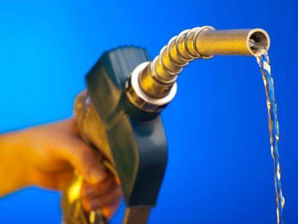 Ceny benzyny a polityka handlowa