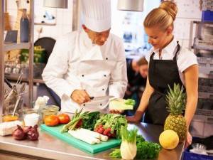 Jak założyć biznes kulinarny: Przewodnik krok po kroku dla przedsiębiorców
